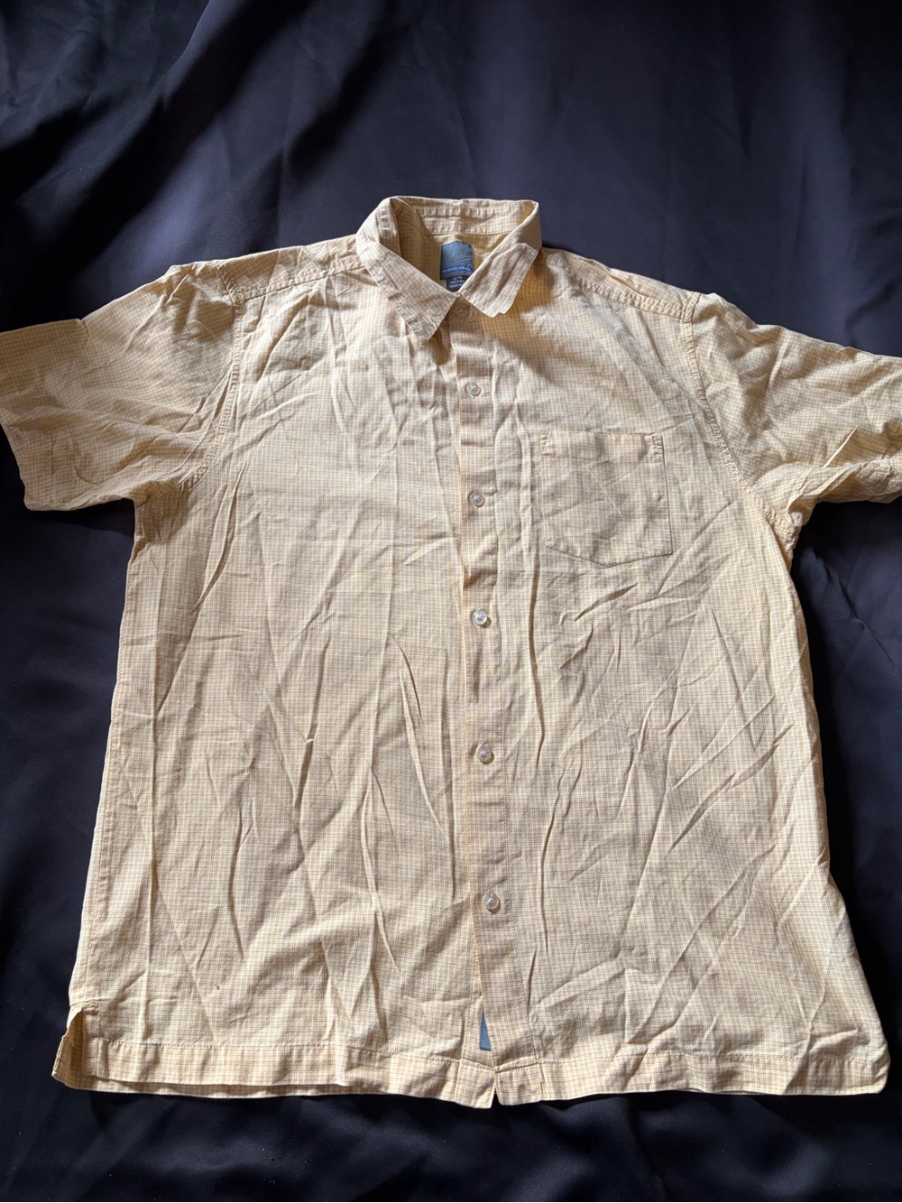 Quiksilver Short-Sleeve Button-Down Shirt in Light Yellow Check
